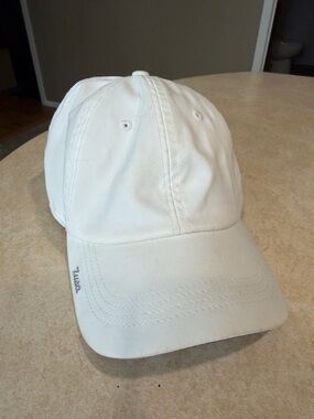 Zusa White Swift Athletic Cap